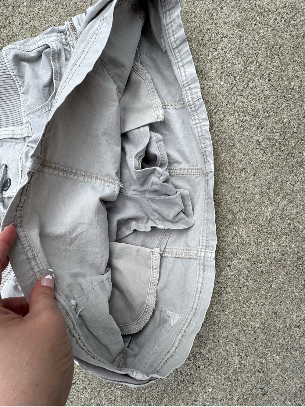 American Eagle Outfitters Light Gray Cargo Mini Skirt - Picture 5 of 7
